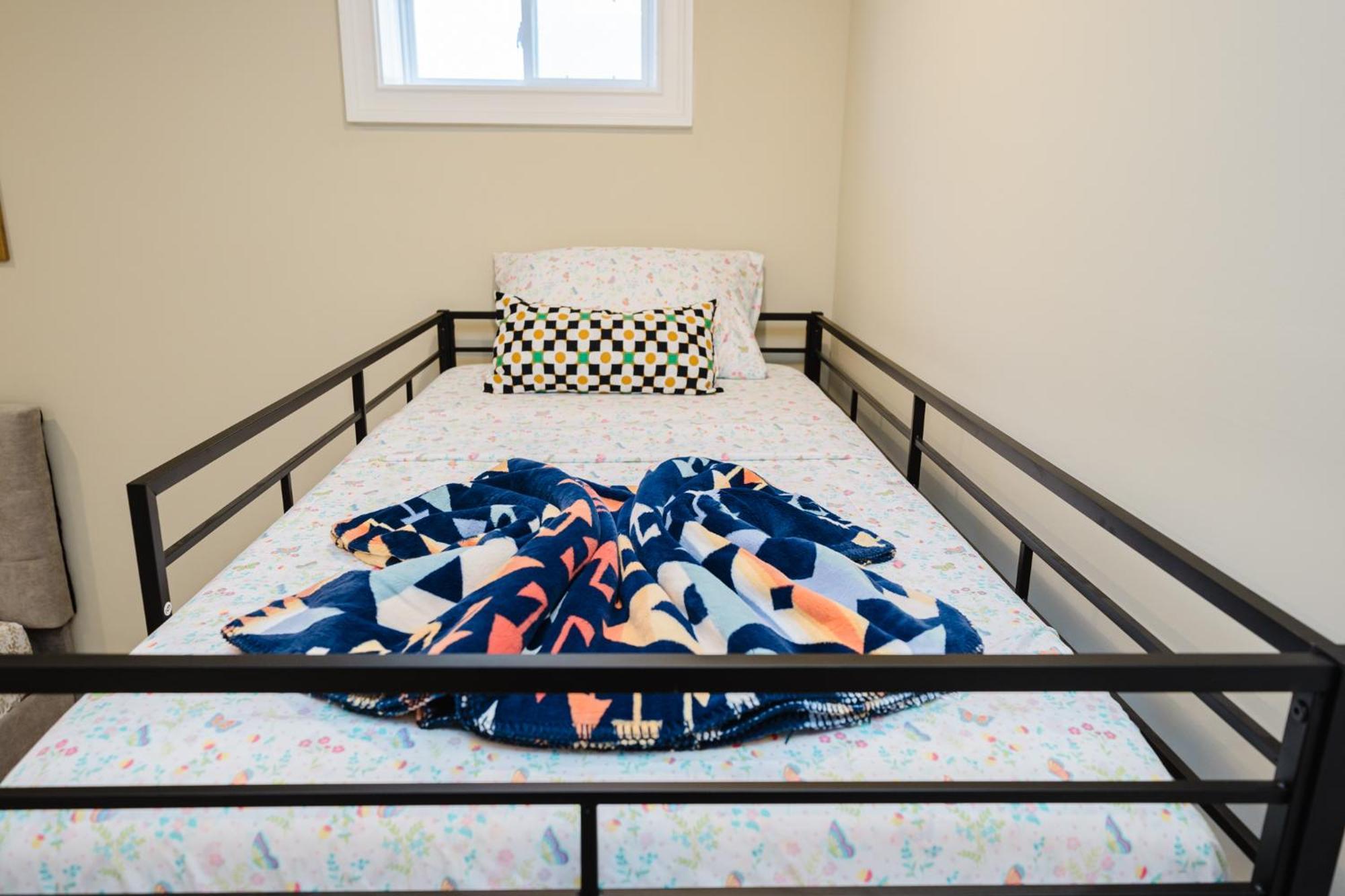 60-1 4Br Boston - Cozy New Apt Near Franklin Park *